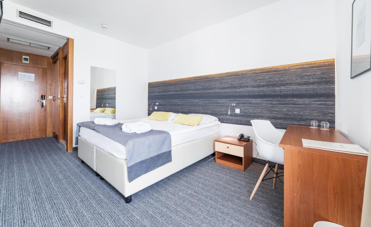 Hotel Punta فوديس المظهر الخارجي الصورة